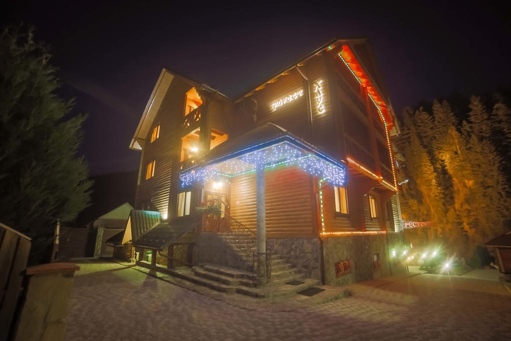 Forest House Tatariv Exterior foto