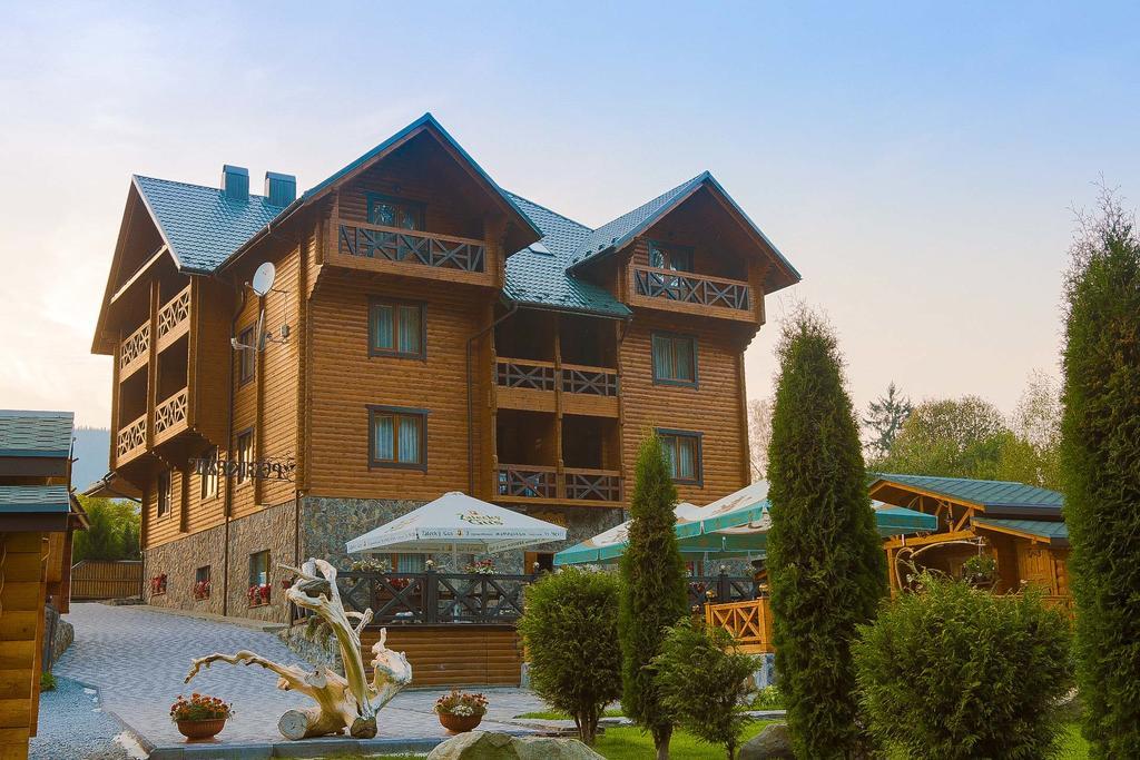 Forest House Tatariv Exterior foto