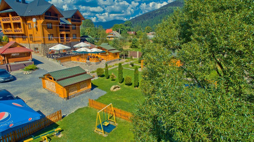 Forest House Tatariv Exterior foto